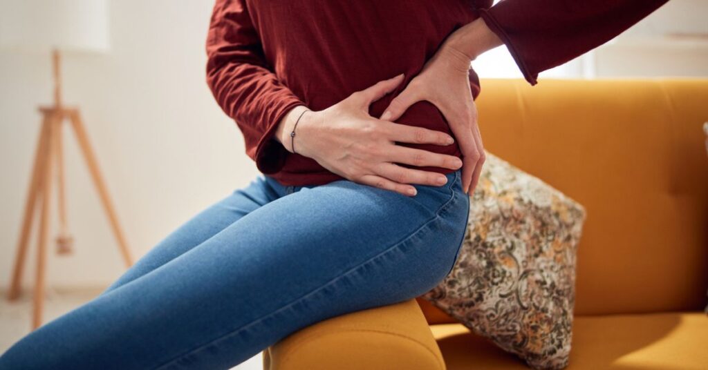 woman with hip pain